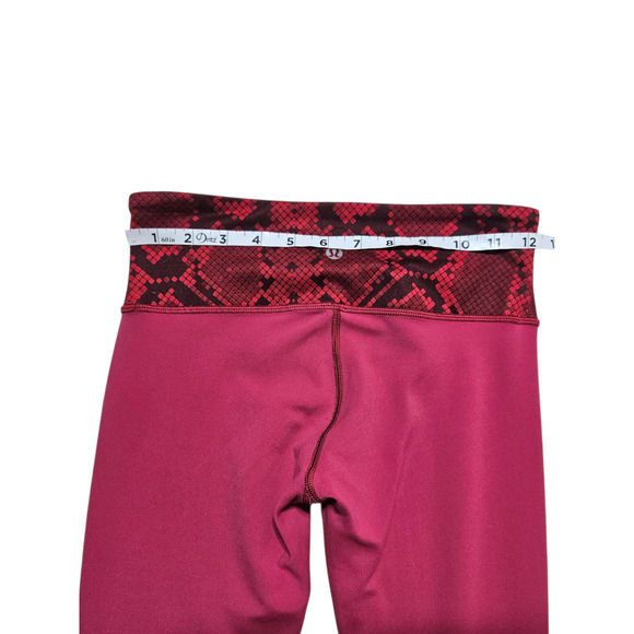 Lululemon womens Wunder Under Pant III Reversible Cranberry/Alarming leggings 4 - Picture 14 of 15
